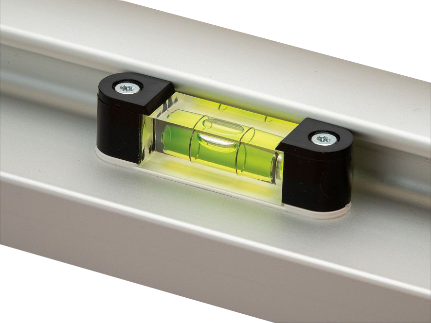 Abziehlatte und Richtscheit für präzise Schüttung von Bodenaufbauten