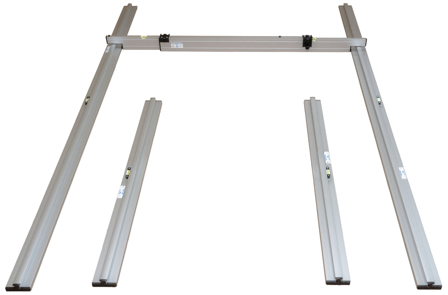 Abziehlatte und Richtscheit für präzise Schüttung von Bodenaufbauten