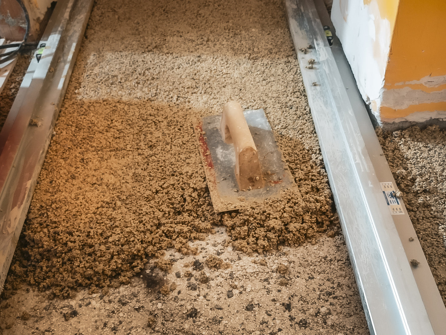 rabo base rail set 2 pieces - 200 cm length | recessed grip for optimal installation | 10 cm wide support surface for maximum stability