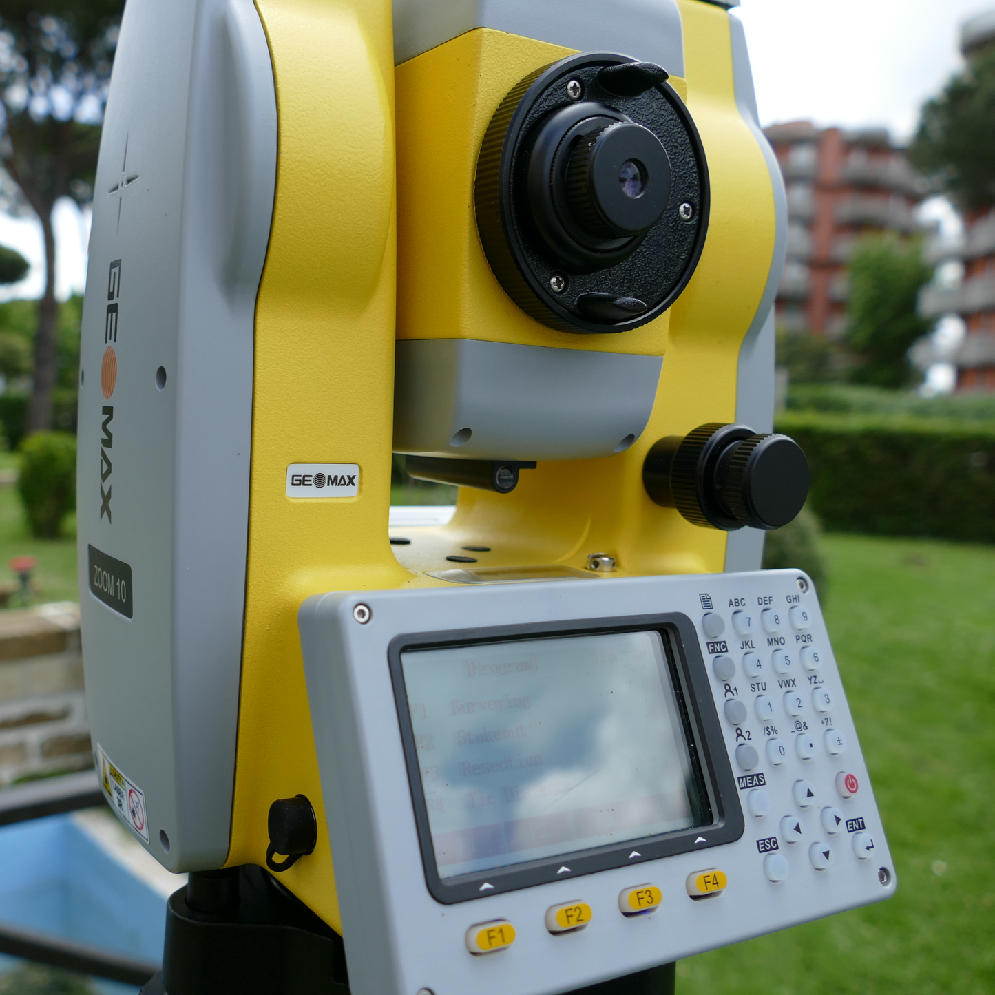 Zoom10 - manuelle Totalstation, Reichweite reflektorlos bis 350m