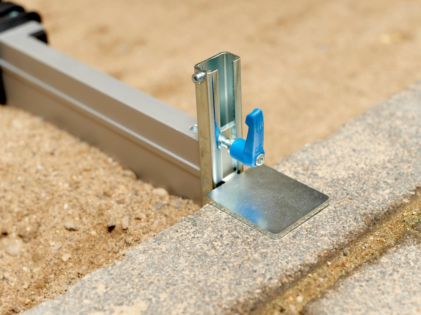 butée de hauteur variable rabo 1 pièce avec rail en C de 0 à 11 cm pour rail de chape 1045VRH