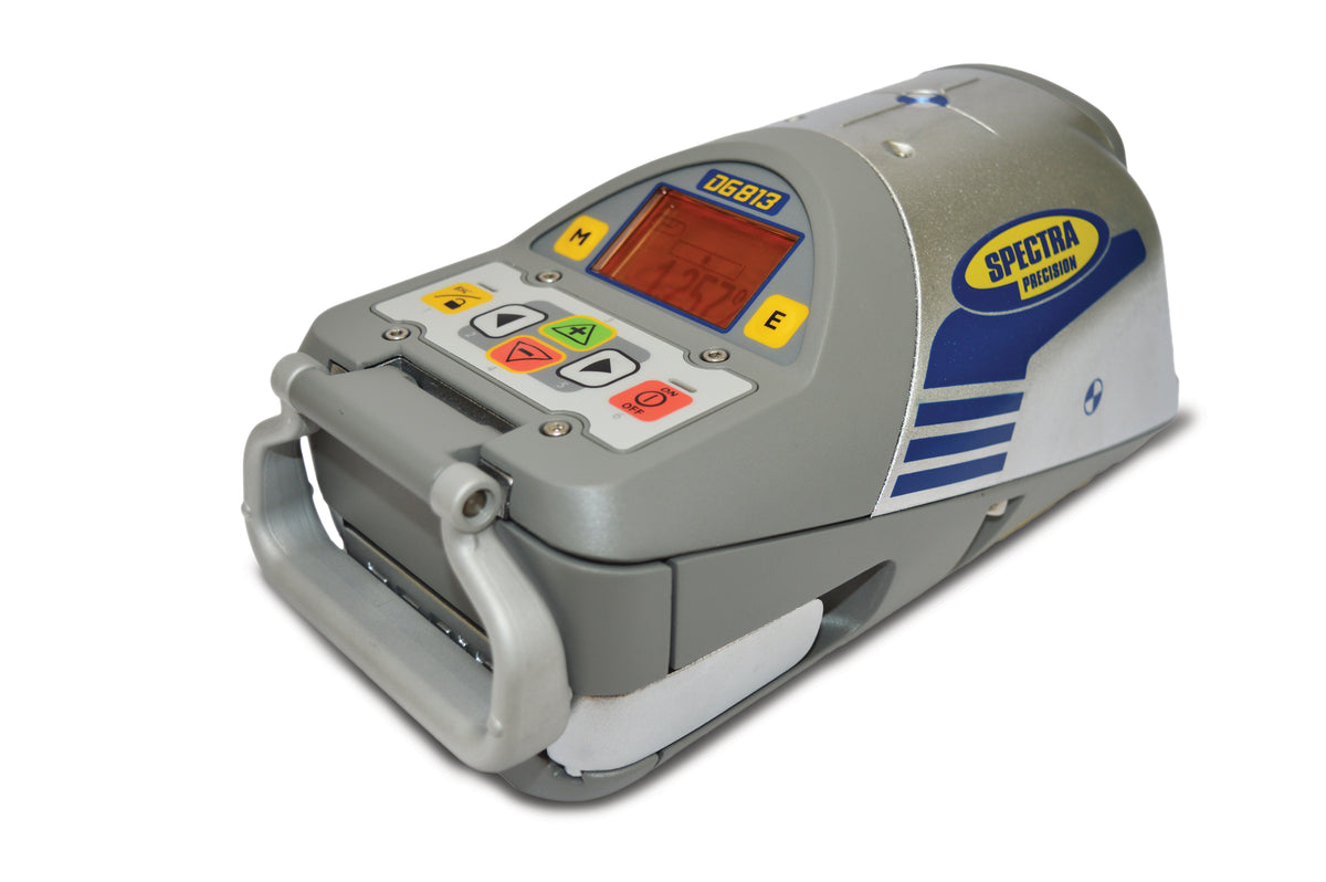 Spectra Kanalbaulaser DG813-LC2 (Laserklasse 2), autom. Fluchtung, inkl. Funkfernbedienung RC803, Transporter ST802 u. Spotfinder SF803