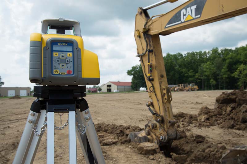 Spectra Einachsneigungslaser GL412N im Set mit RC402N, HL760, Halterung, Vertikaladapter und Ladegerät